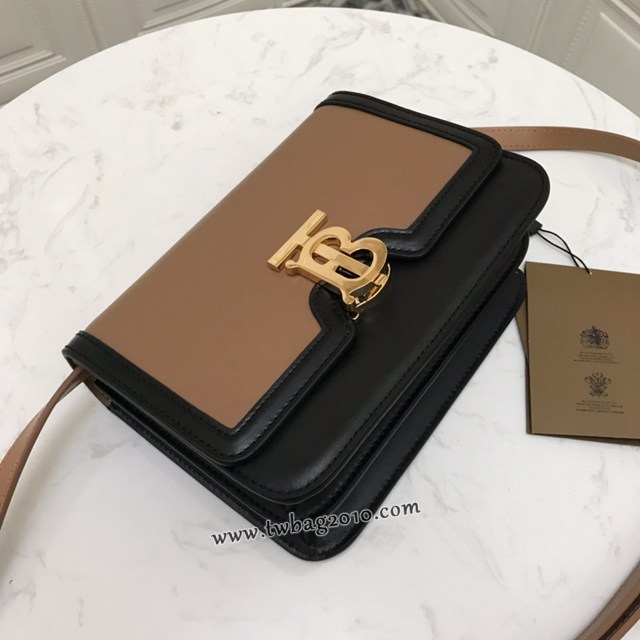 Burberry專門店新款小號拼色TB專屬標識皮革鎖扣包 巴寶莉經典爆款皮革單肩斜背女包 yxb1379
